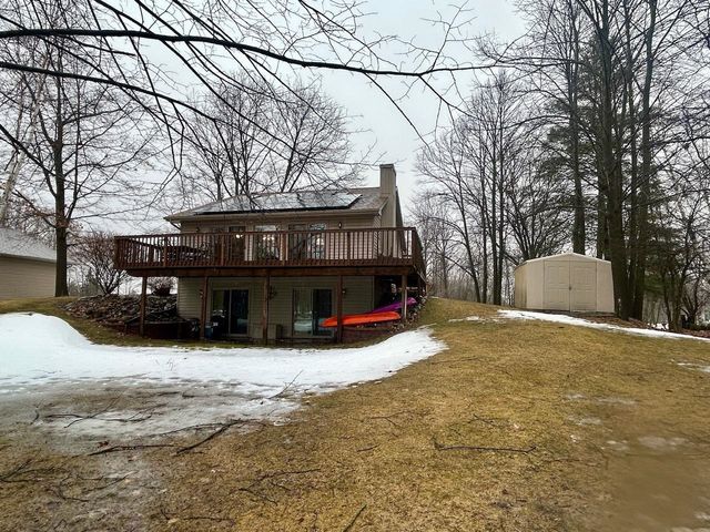 1883 Linksview Way, Gladwin, MI 48624