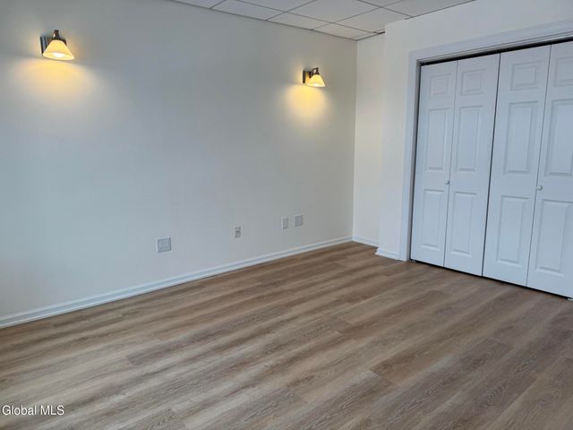 433 Broadway 3, Saratoga Springs, NY 12866