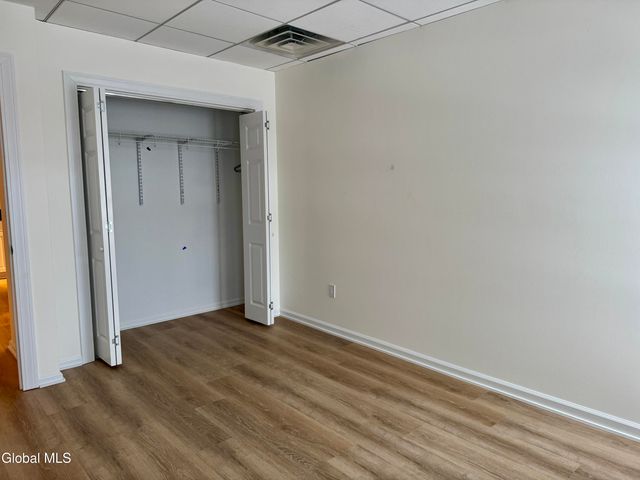 433 Broadway 3, Saratoga Springs, NY 12866
