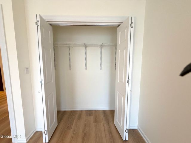 433 Broadway 3, Saratoga Springs, NY 12866