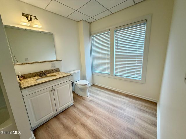 433 Broadway 3, Saratoga Springs, NY 12866