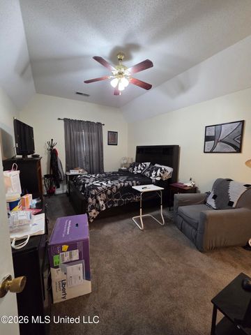 4364 Shadow Ridge Drive, Horn Lake, MS 38637