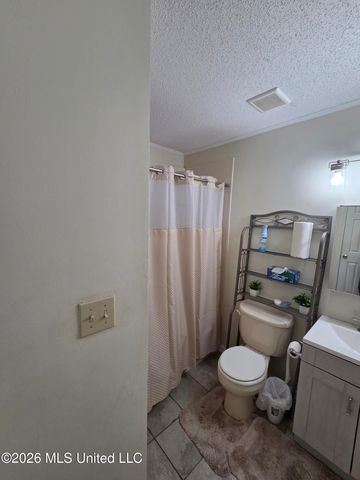 4364 Shadow Ridge Drive, Horn Lake, MS 38637
