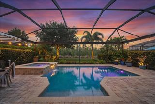 8827 Vaccaro CT, Naples, FL 34119