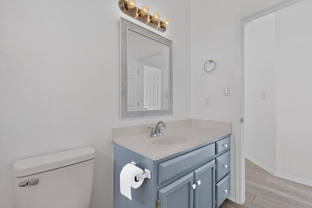 10504 Connemara Drive SW, Albuquerque, NM 87121