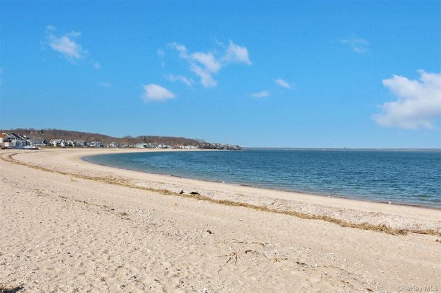 5 Warren Avenue 1, Bayville, NY 11709