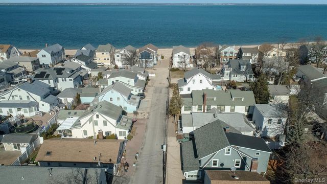 5 Warren Avenue 1, Bayville, NY 11709