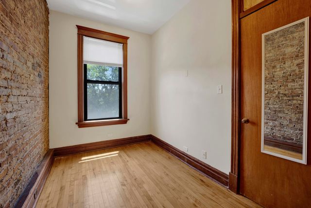 1404 W Flournoy Street 3, Chicago, IL 60607