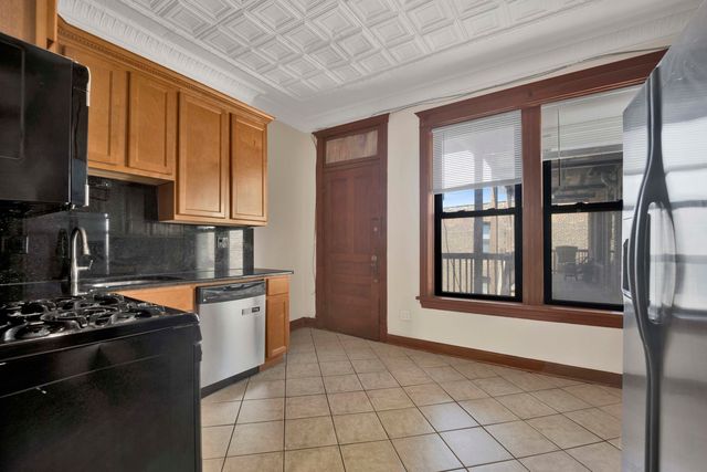 1404 W Flournoy Street 3, Chicago, IL 60607