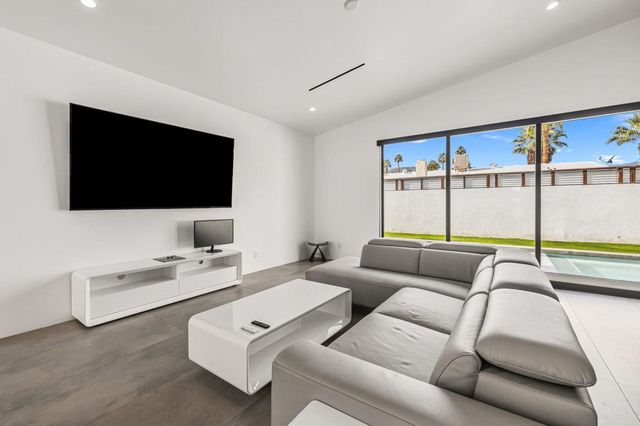 44393 Lingo Lane, Palm Desert, CA 92260