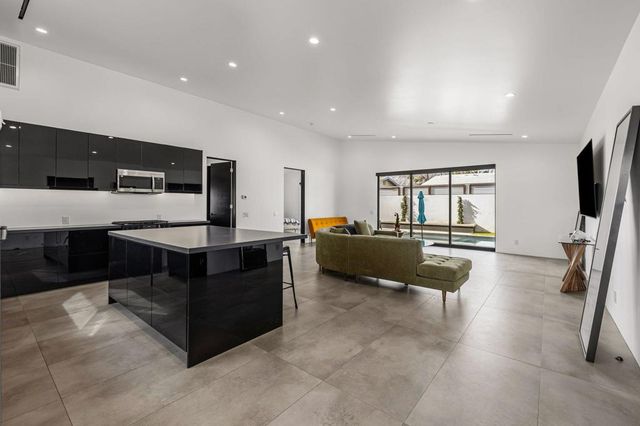 44393 Lingo Lane, Palm Desert, CA 92260