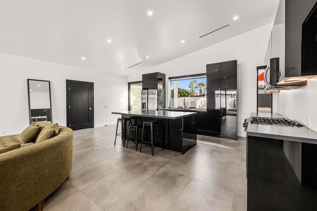 44393 Lingo Lane, Palm Desert, CA 92260