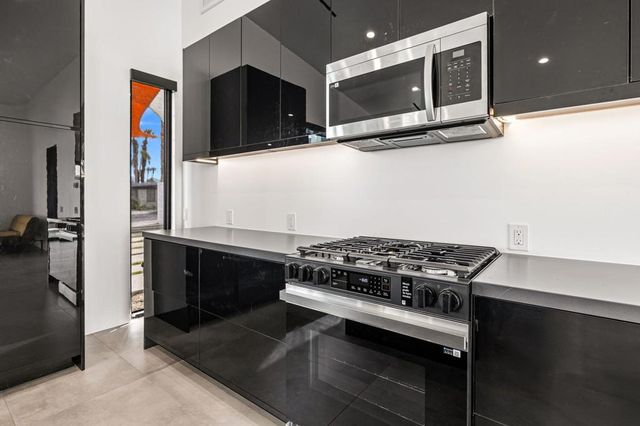 44393 Lingo Lane, Palm Desert, CA 92260