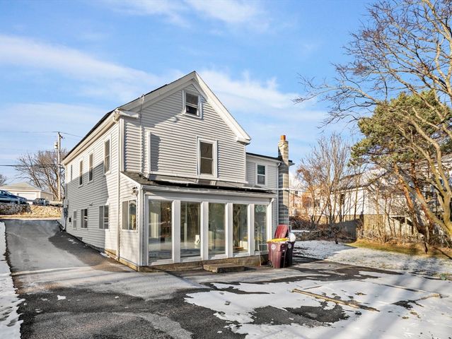 43 Filomena St, Weymouth, MA 02189