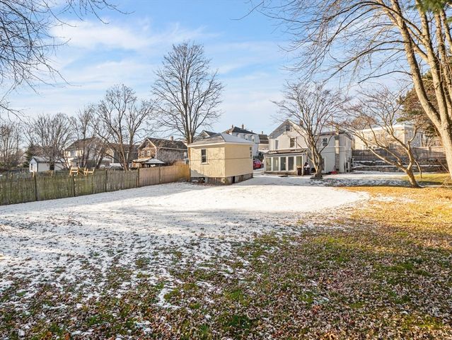 43 Filomena St, Weymouth, MA 02189