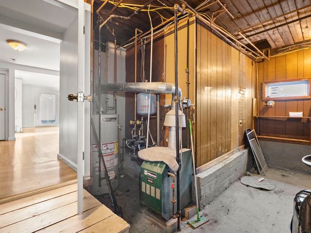 43 Filomena St, Weymouth, MA 02189