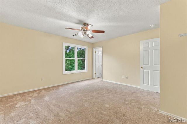 807 Nykiel Court, Ballwin, MO 63011