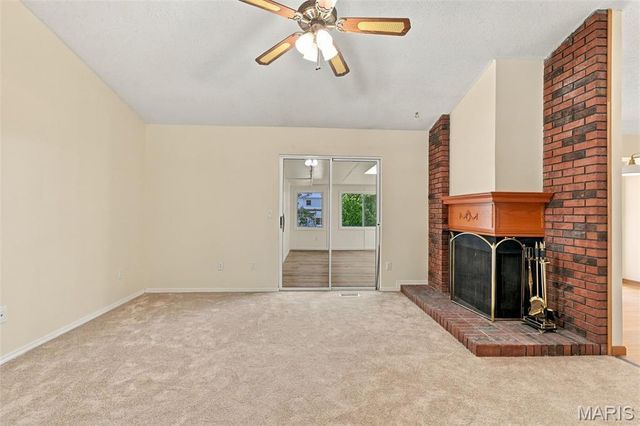 807 Nykiel Court, Ballwin, MO 63011