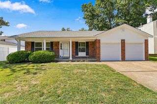 807 Nykiel Court, Ballwin, MO 63011