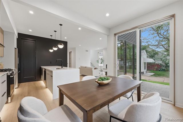 845 Allen Street, Ferndale, MI 48220