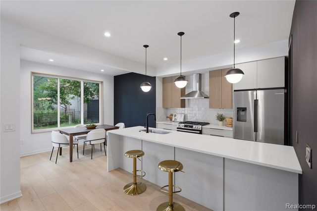 845 Allen Street, Ferndale, MI 48220