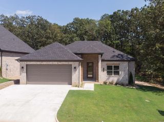 15108 Matterhorn Loop, Maumelle, AR 72113
