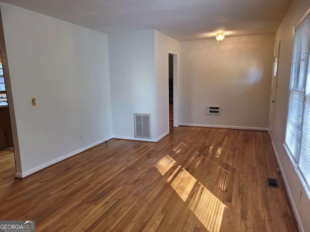 1204 Jefferson Highway, Winder, GA 30680