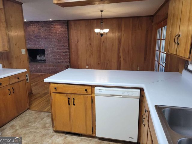 1204 Jefferson Highway, Winder, GA 30680