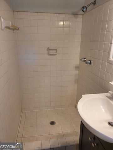 1204 Jefferson Highway, Winder, GA 30680