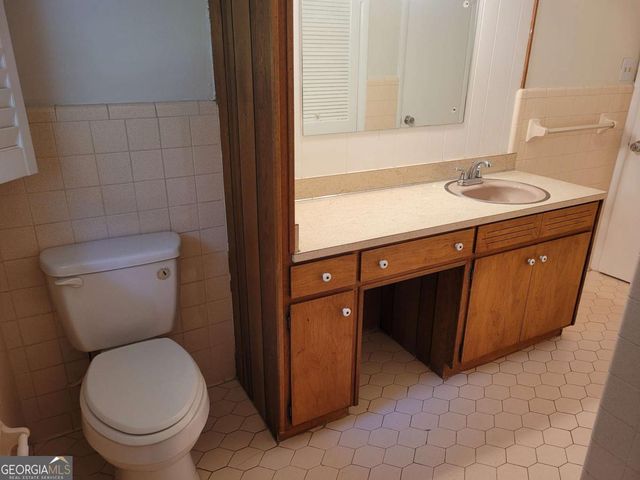 1204 Jefferson Highway, Winder, GA 30680