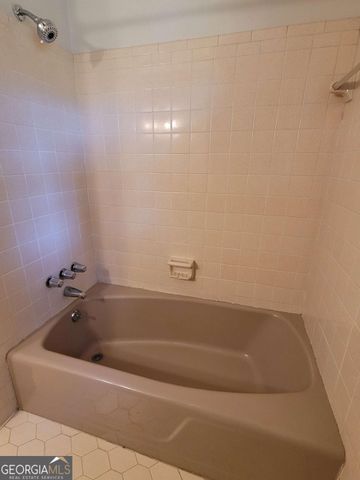 1204 Jefferson Highway, Winder, GA 30680