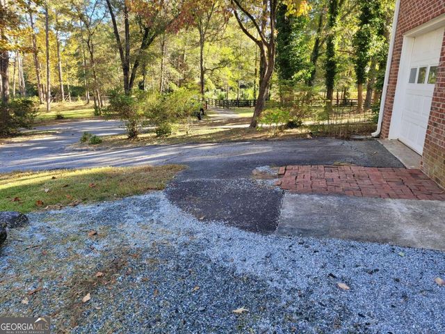 1204 Jefferson Highway, Winder, GA 30680