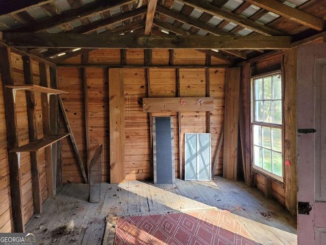 1204 Jefferson Highway, Winder, GA 30680