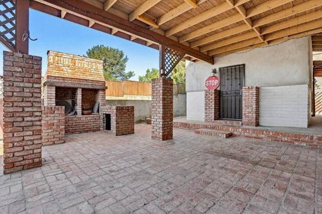 8420 Wenatchee Ave, El Cajon, CA 92021
