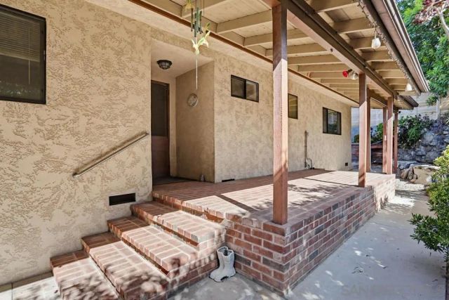 8420 Wenatchee Ave, El Cajon, CA 92021