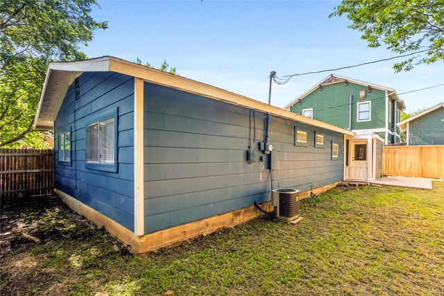 1903 Washington Avenue, Fort Worth, TX 76110