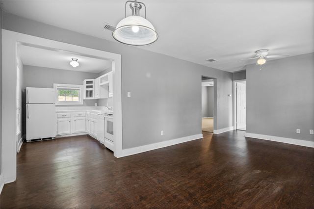1903 Washington Avenue, Fort Worth, TX 76110