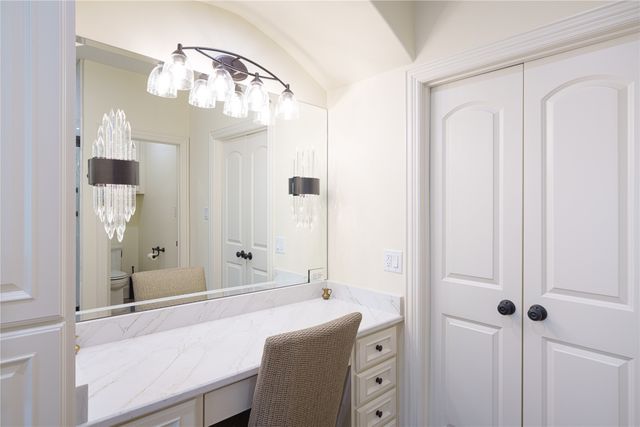 500 Waters Edge Drive 311, Lake Dallas, TX 75065