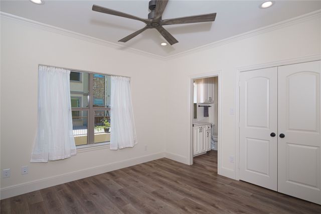 500 Waters Edge Drive 311, Lake Dallas, TX 75065