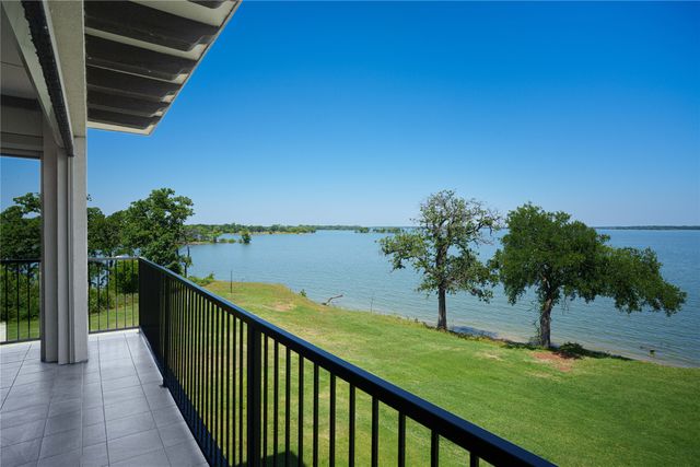 500 Waters Edge Drive 311, Lake Dallas, TX 75065