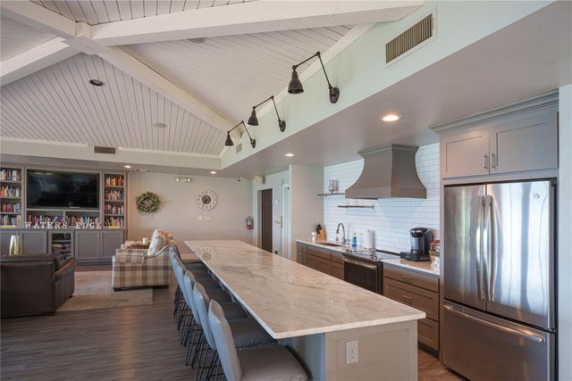 500 Waters Edge Drive 311, Lake Dallas, TX 75065