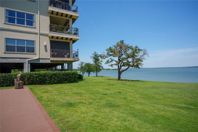 500 Waters Edge Drive 311, Lake Dallas, TX 75065