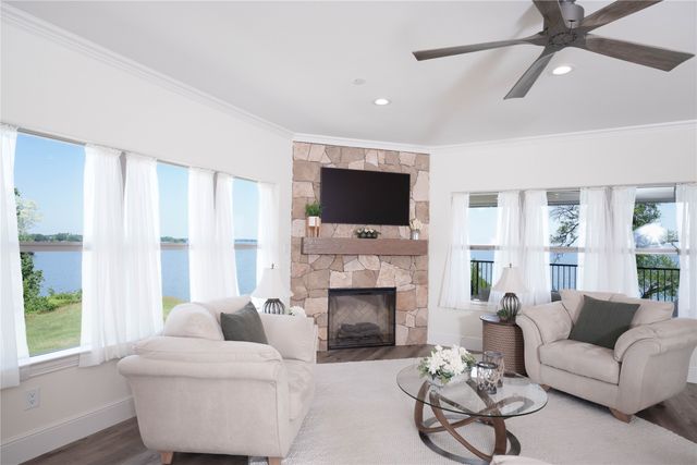 500 Waters Edge Drive 311, Lake Dallas, TX 75065