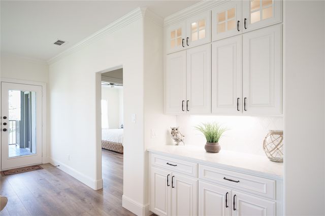 500 Waters Edge Drive 311, Lake Dallas, TX 75065