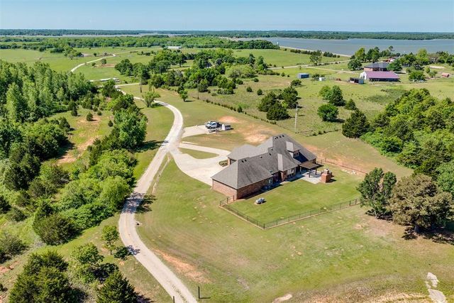 33410 Pecan Grove Road, Shawnee, OK 74804