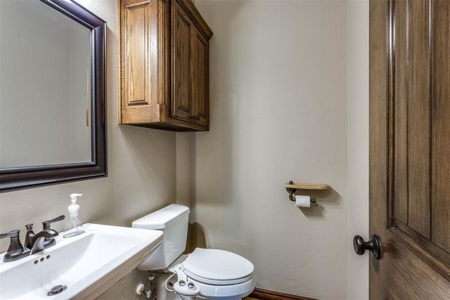 33410 Pecan Grove Road, Shawnee, OK 74804