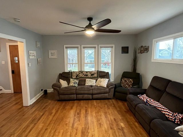 924 N 8th STREET, Manitowoc, WI 54220