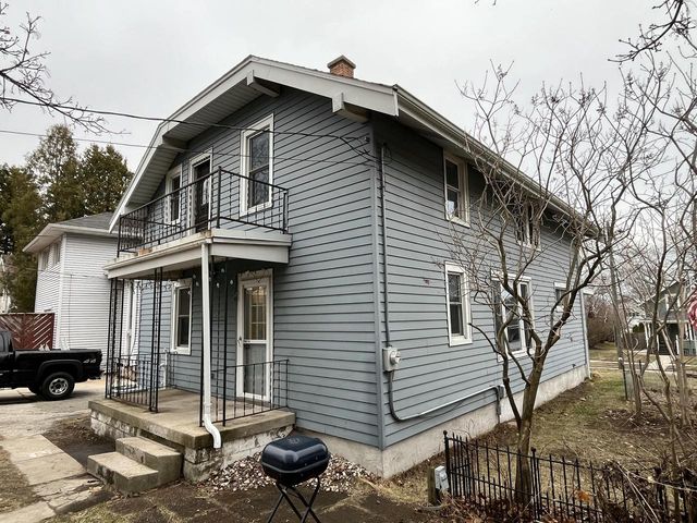 924 N 8th STREET, Manitowoc, WI 54220