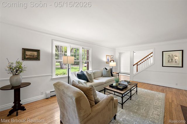 3900 S Ellamae Road, Oakland Charter Township, MI 48363