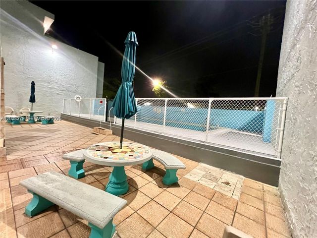 4370 NW 11th Street 206, Miami, FL 33126
